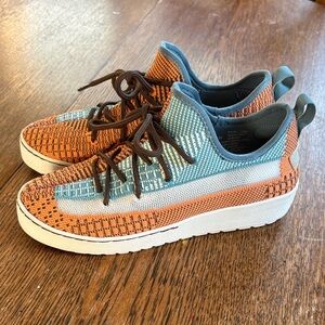 Jambu Women's Jenny Knit Sneaker Size 6